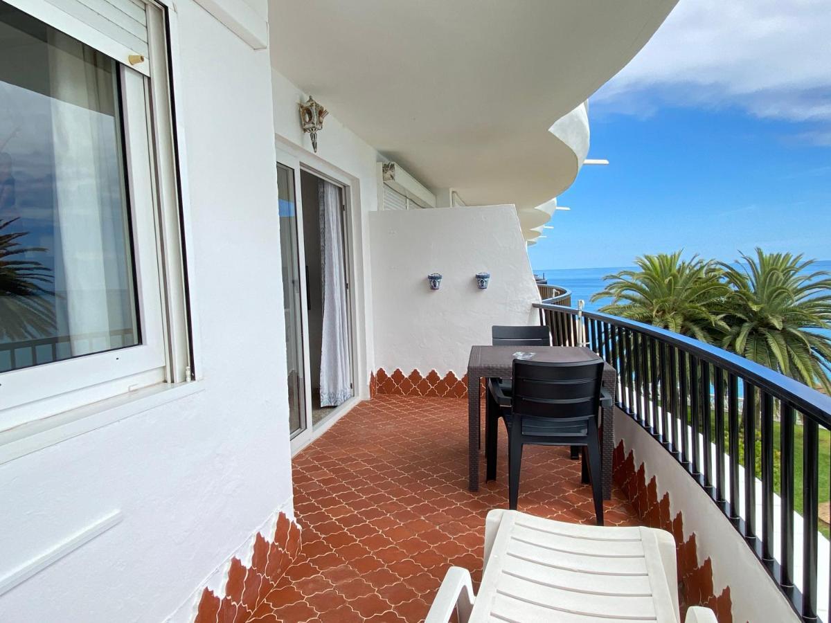 Acapulco Playa 306 Apartments Casasol 네르하 외부 사진